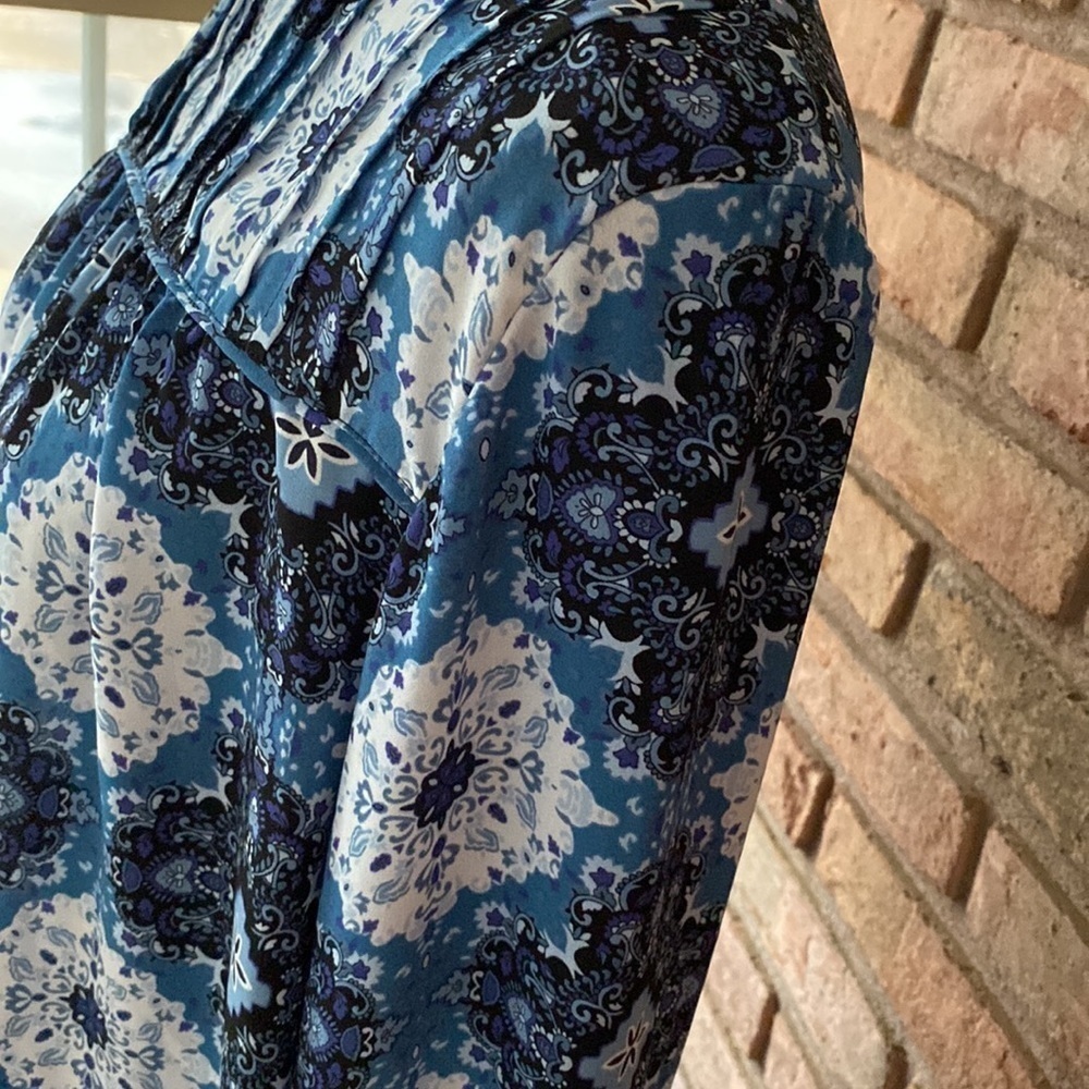 Loft Blouse Medium EUC - Picture 8 of 11